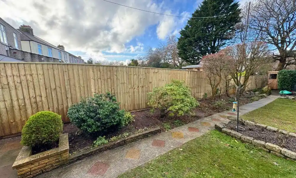 Fence Inspections Plymouth - Garden Fencing - Jackson Landscaping Ltd