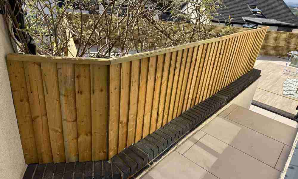 Fencing Repairs Plymouth - Garden Fence - Jackson Landscaping Ltd