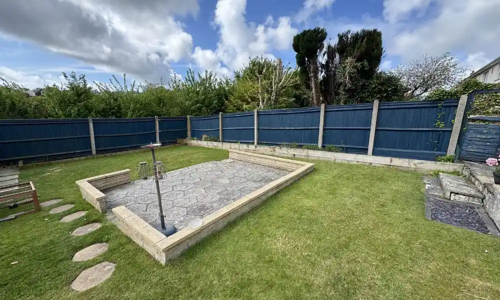 Landscaping Pricing - Garden with Footpath, Bird Feeders and Patio - Jackson Landscaping Ltd