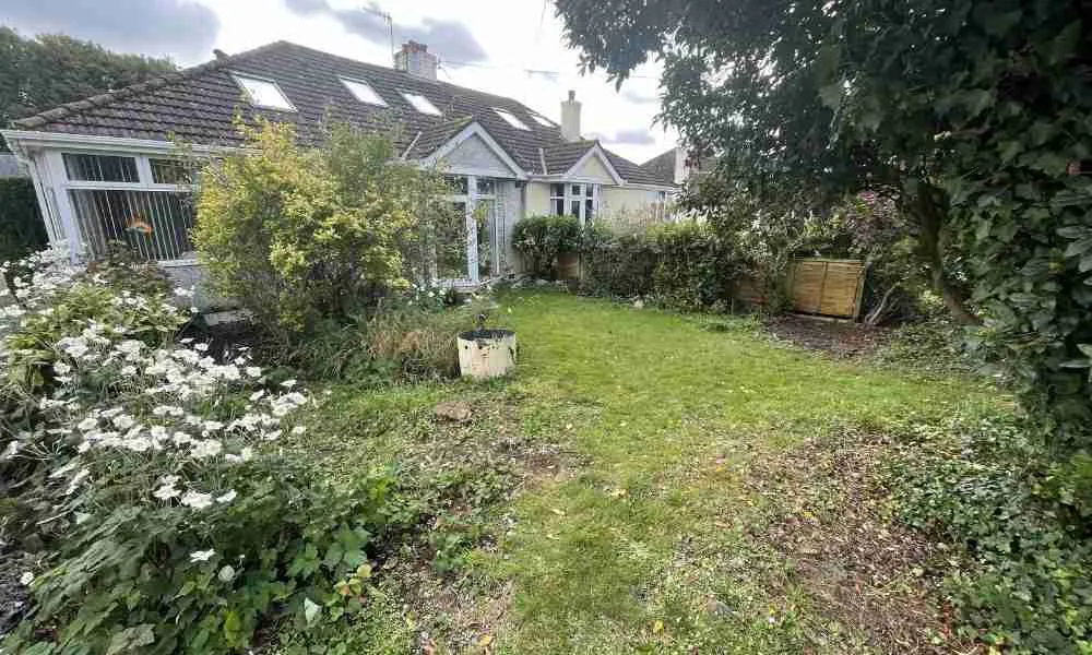Picket Fencing Plymouth - The Install - Jackson Landscaping Ltd